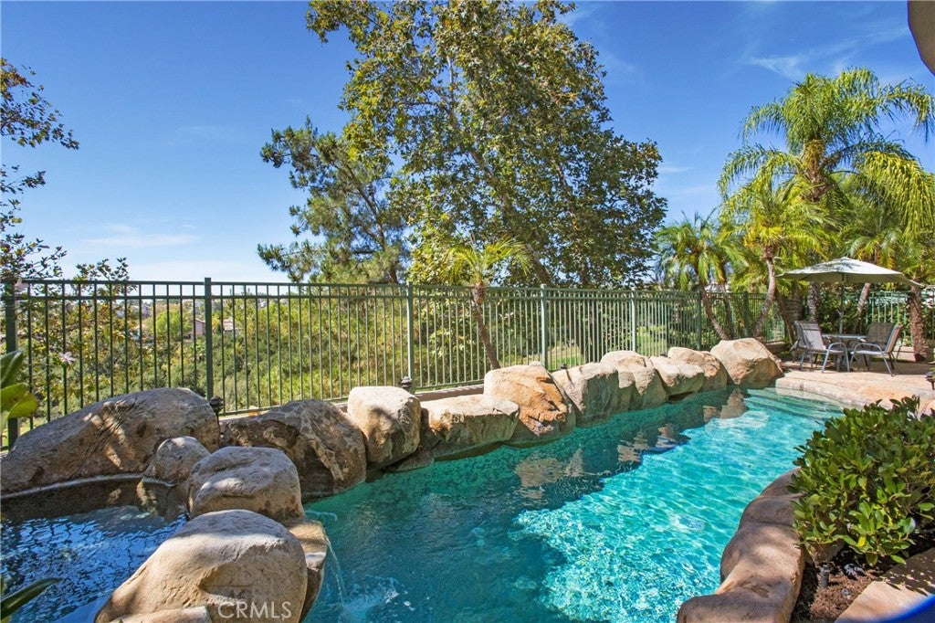 Trabuco Canyon, California, 92679, United States, 5 Bedrooms Bedrooms, ,5 BathroomsBathrooms,Residential,Active,1952479