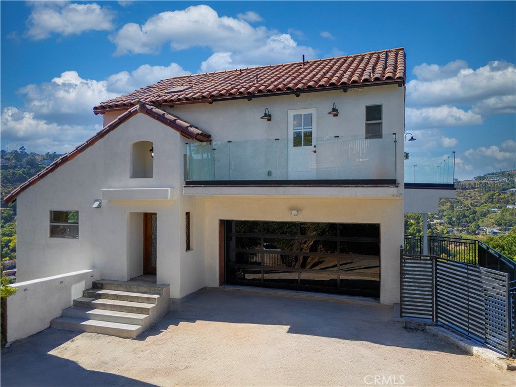 Los Angeles, California, 90046, United States, 3 Bedrooms Bedrooms, ,4 BathroomsBathrooms,Residential,Active,1862862