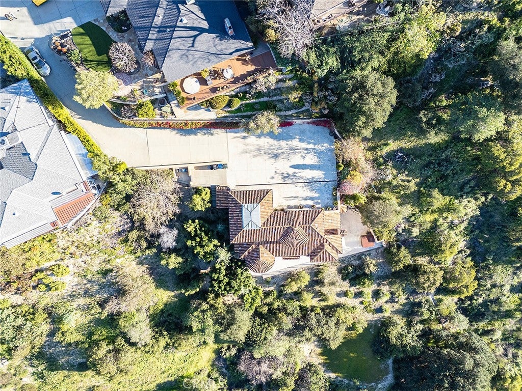 La Canada Flintridge, California, 91011, United States, 4 Bedrooms Bedrooms, ,5 BathroomsBathrooms,Residential,Active,2014608