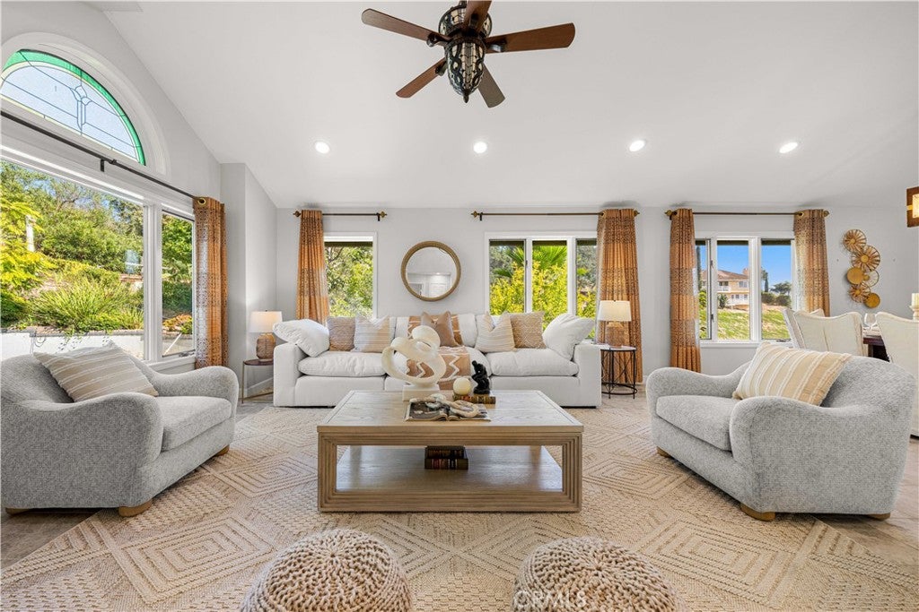 Diamond Bar, California, 91765, United States, 5 Bedrooms Bedrooms, ,4 BathroomsBathrooms,Residential,Active,1989753