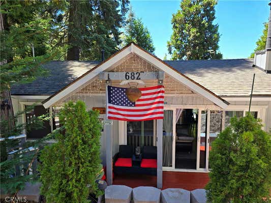 682 BUCKINGHAM SQ, LAKE ARROWHEAD, CA 92352 - Image 1