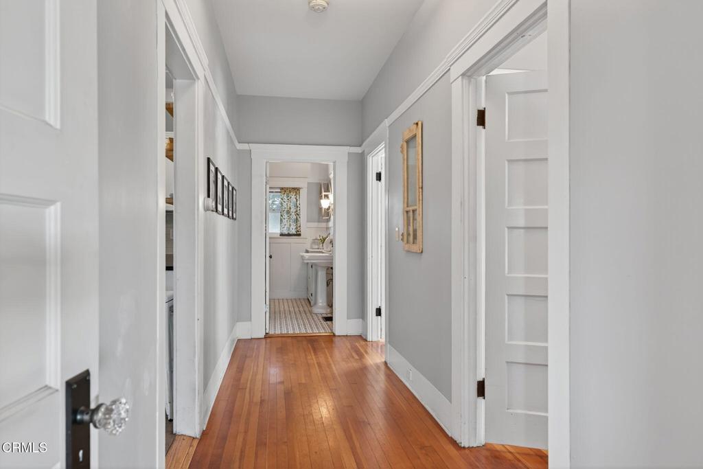 Oxnard, California, 93030, United States, 5 Bedrooms Bedrooms, ,2 BathroomsBathrooms,Residential,Active,1985561