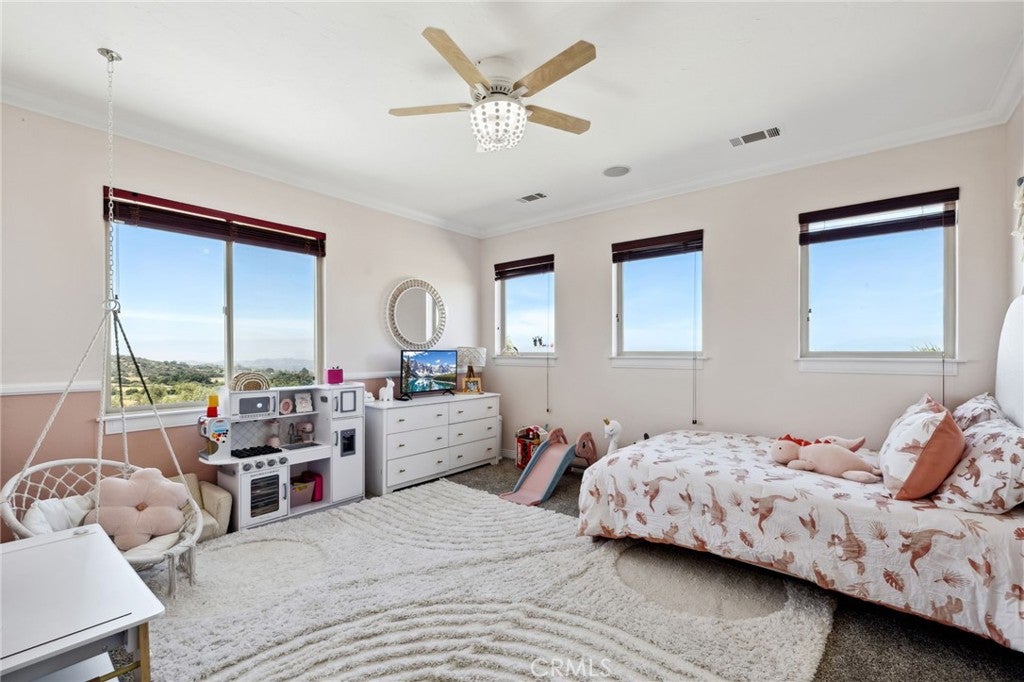 Yucaipa, California, 92399, United States, 4 Bedrooms Bedrooms, ,6 BathroomsBathrooms,Residential,Active,1858722