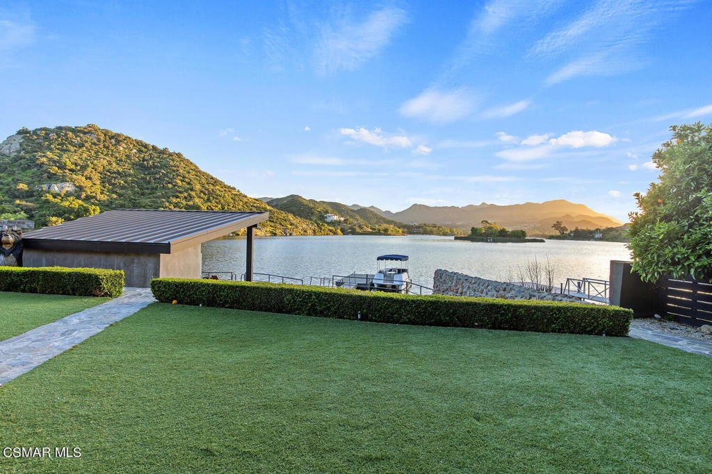 Lake Sherwood, California, 91361, United States, ,4 BathroomsBathrooms,Residential,Active,1820410