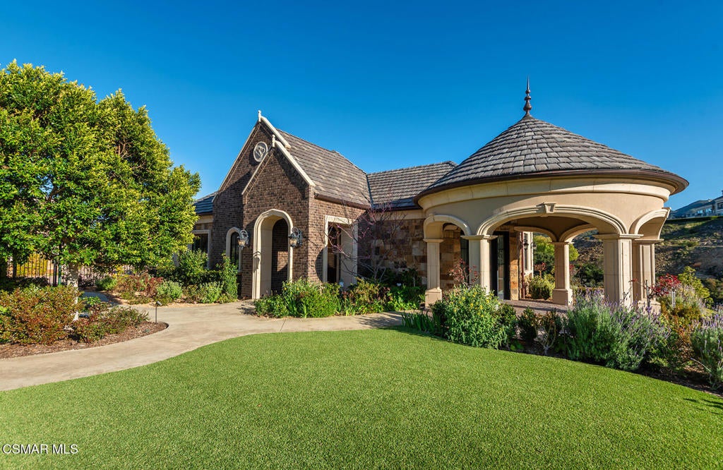 Thousand Oaks, California, 91361, United States, 7 Bedrooms Bedrooms, ,13 BathroomsBathrooms,Residential,Active,1748234