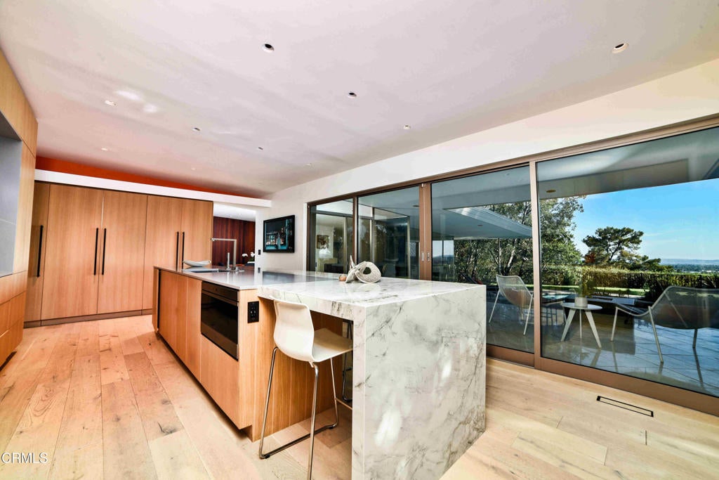 Pasadena, California, 91107, United States, 5 Bedrooms Bedrooms, ,5 BathroomsBathrooms,Residential,Active,1941341