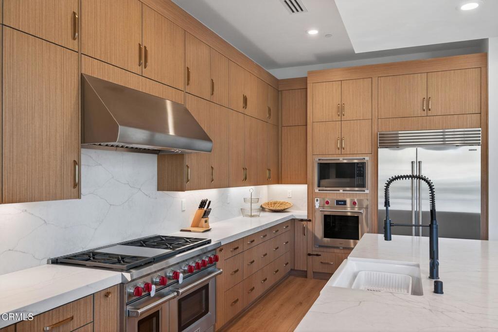 Porter Ranch, California, 91326, United States, 5 Bedrooms Bedrooms, ,6 BathroomsBathrooms,Residential,Active,1965808