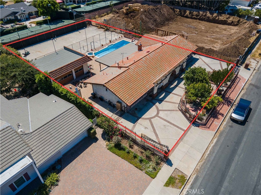 Granada Hills, California, 91344, United States, 5 Bedrooms Bedrooms, ,4 BathroomsBathrooms,Residential,Active,1929698