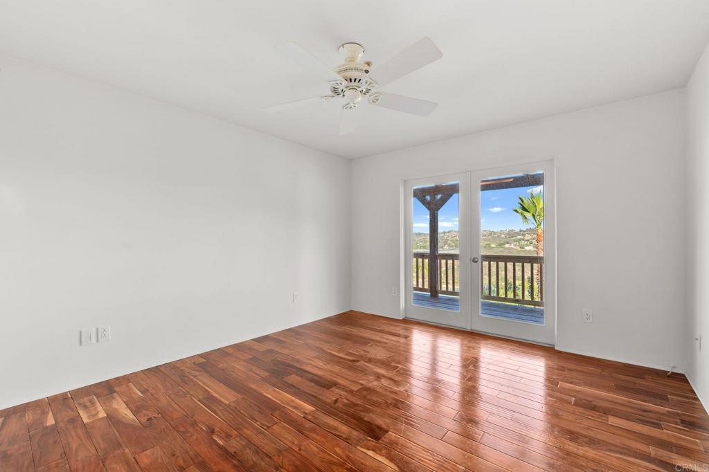 Escondido, California, 92026, United States, 3 Bedrooms Bedrooms, ,2 BathroomsBathrooms,Residential,Active,1972147