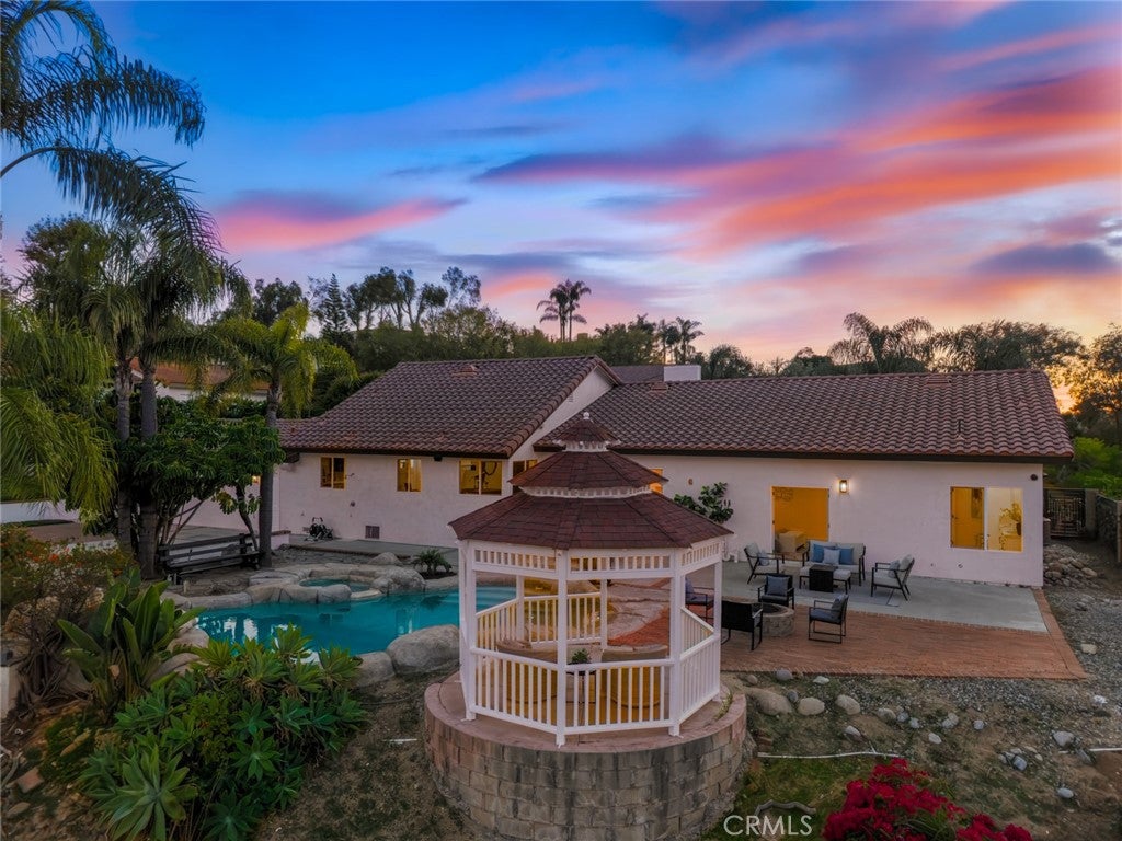 Anaheim, California, 92807, United States, 4 Bedrooms Bedrooms, ,3 BathroomsBathrooms,Residential,Active,1990042