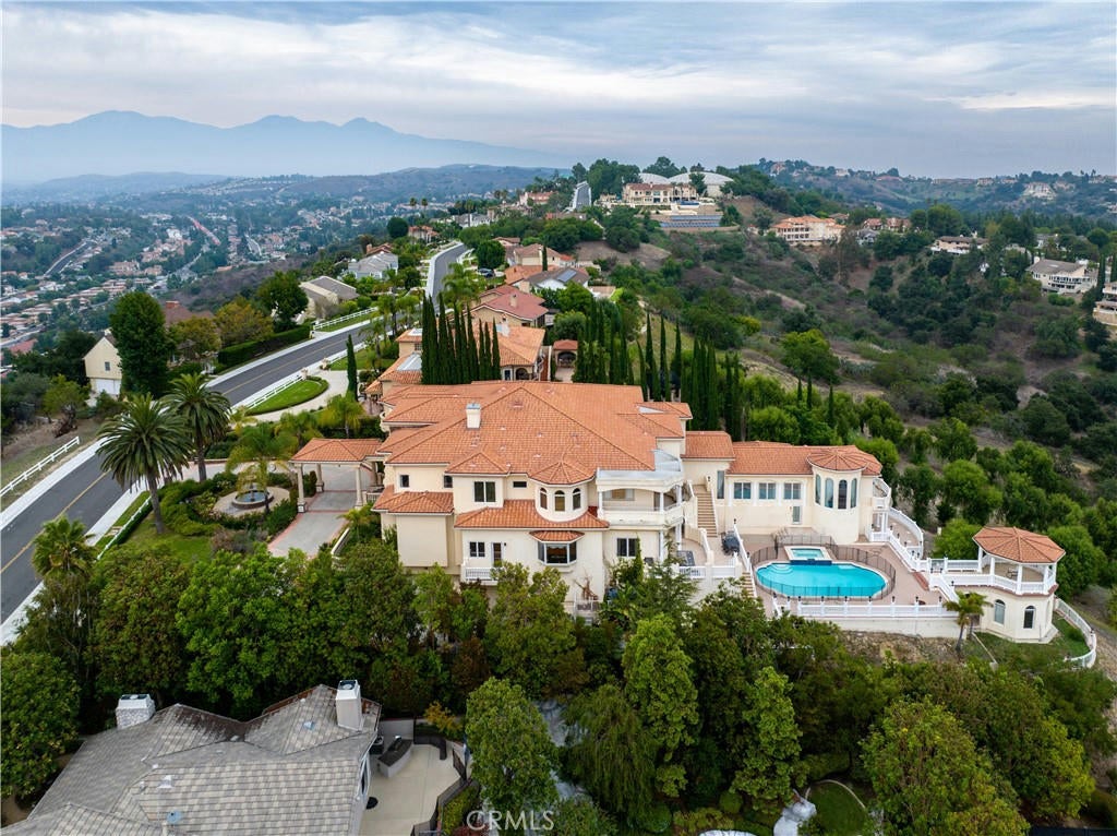Diamond Bar, California, 91765, United States, ,13 BathroomsBathrooms,Residential,Active,1701829