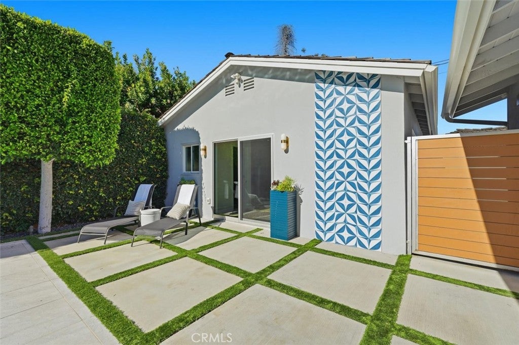 Long Beach, California, 90815, United States, 4 Bedrooms Bedrooms, ,4 BathroomsBathrooms,Residential,Active,1999914