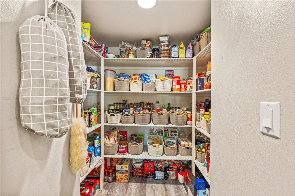 Stevenson Ranch, California, 91381, United States, 5 Bedrooms Bedrooms, ,4 BathroomsBathrooms,Residential,Active,2015851