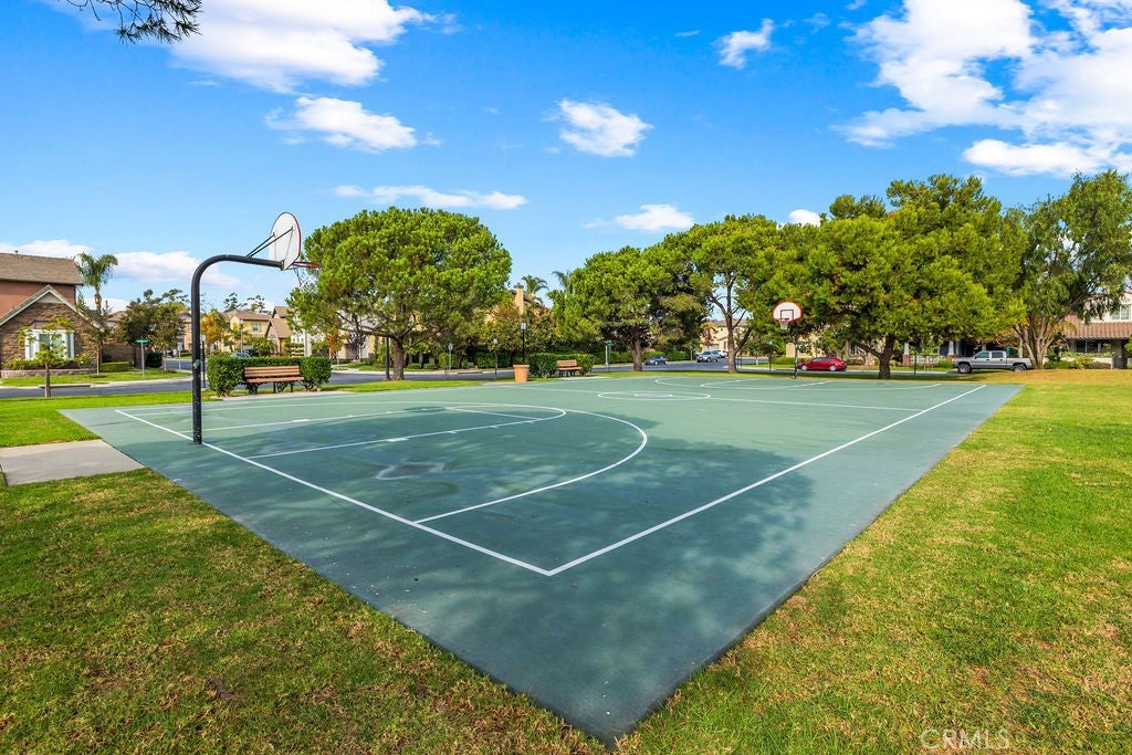 Tustin, California, 92782, United States, 5 Bedrooms Bedrooms, ,4 BathroomsBathrooms,Residential,Active,2010149