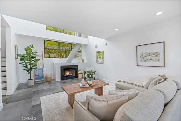 821 BAY ST APT A3, SANTA MONICA, CA 90405 - Image 1