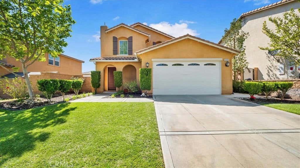 5430 PADUA WAY, FONTANA, CA 92336, photo 1 of 20