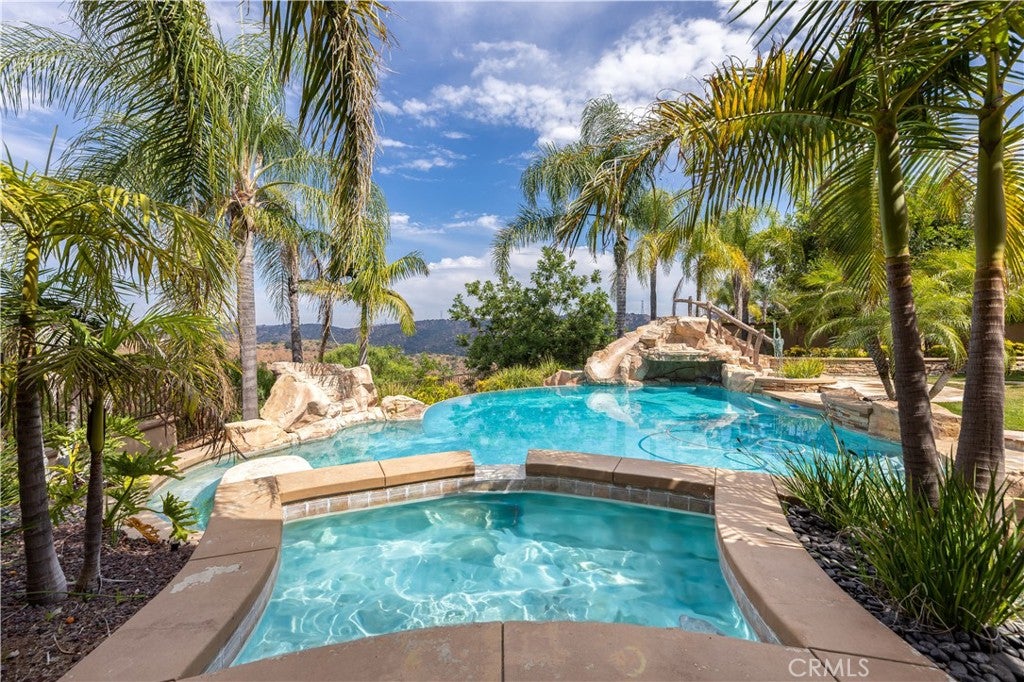 Diamond Bar, California, 91765, United States, 7 Bedrooms Bedrooms, ,10 BathroomsBathrooms,Residential,Active,1899926