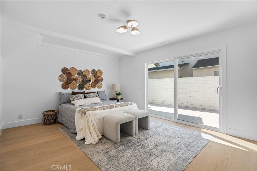 Huntington Beach, California, 92646, United States, 4 Bedrooms Bedrooms, ,5 BathroomsBathrooms,Residential,Active,1969639