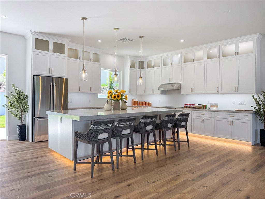 Temecula, California, 92591, United States, 3 Bedrooms Bedrooms, ,3 BathroomsBathrooms,Residential,Active,1711275