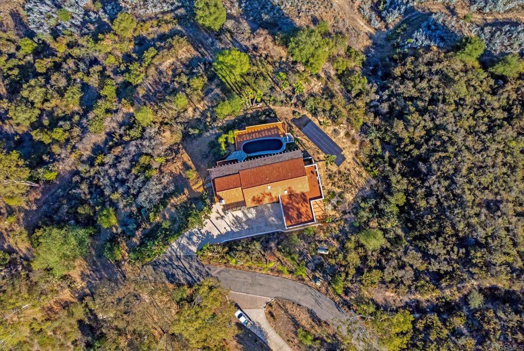 Escondido, California, 92026, United States, 3 Bedrooms Bedrooms, ,2 BathroomsBathrooms,Residential,Active,1972147