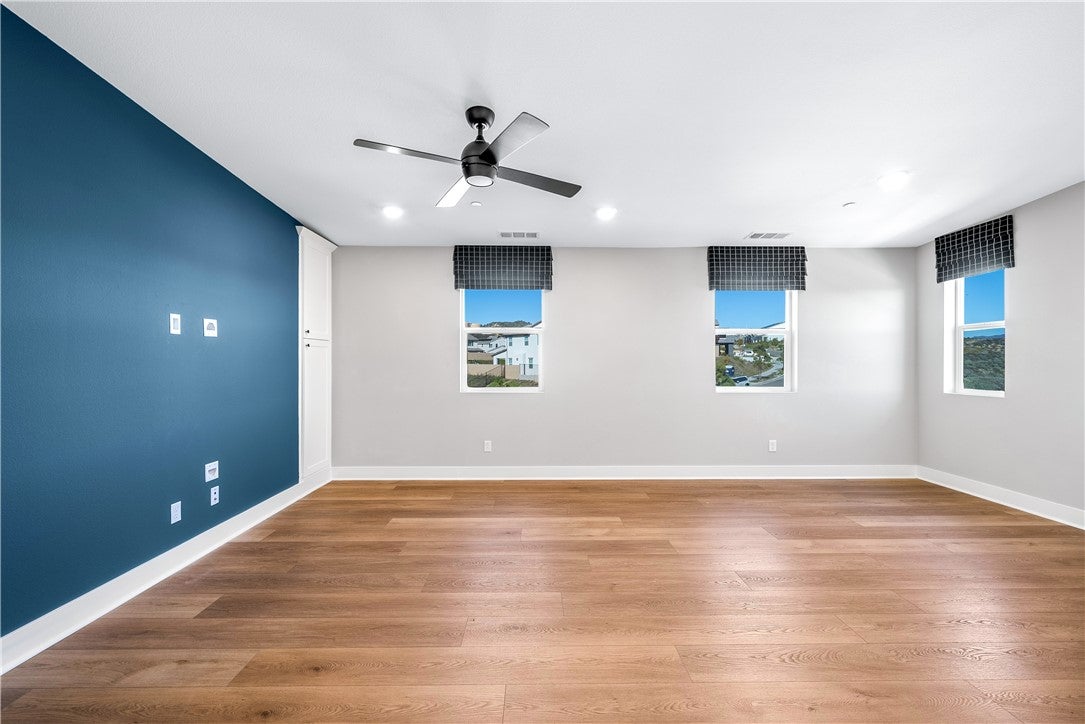 Castaic, California, 91384, United States, 6 Bedrooms Bedrooms, ,6 BathroomsBathrooms,Residential,Active,2006979