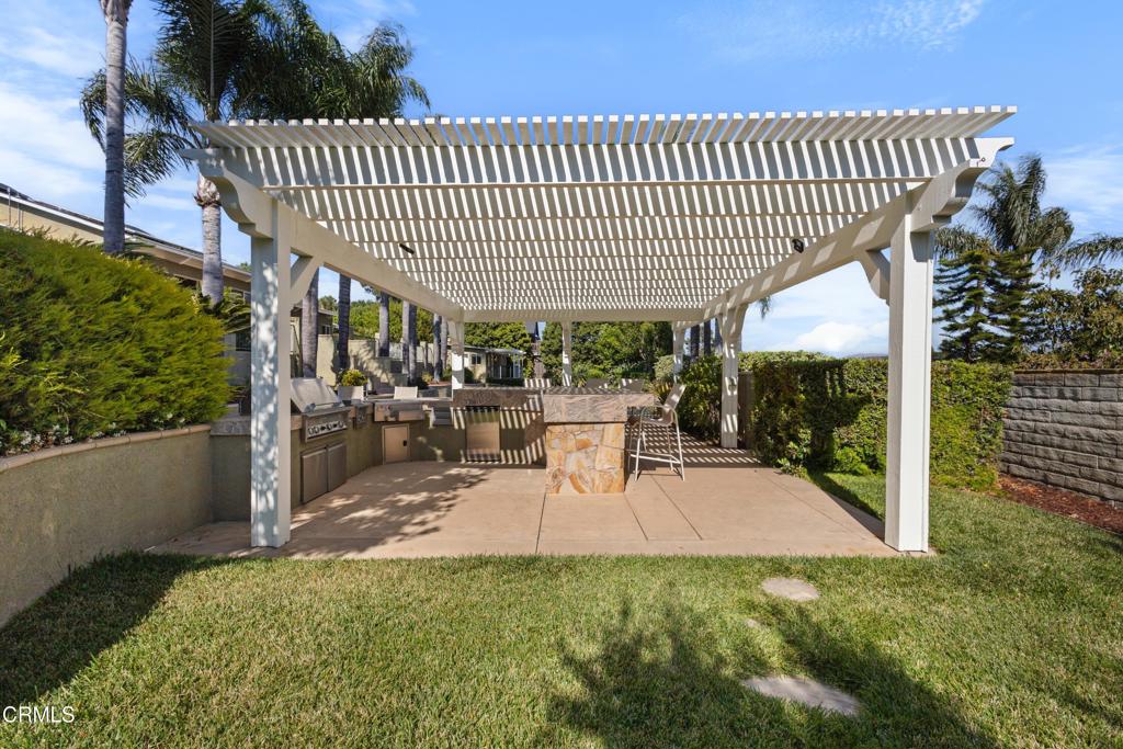 Camarillo, California, 93010, United States, 4 Bedrooms Bedrooms, ,4 BathroomsBathrooms,Residential,Active,1853635