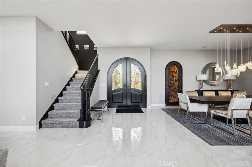 Yucaipa, California, 92399, United States, 4 Bedrooms Bedrooms, ,6 BathroomsBathrooms,Residential,Active,1858722