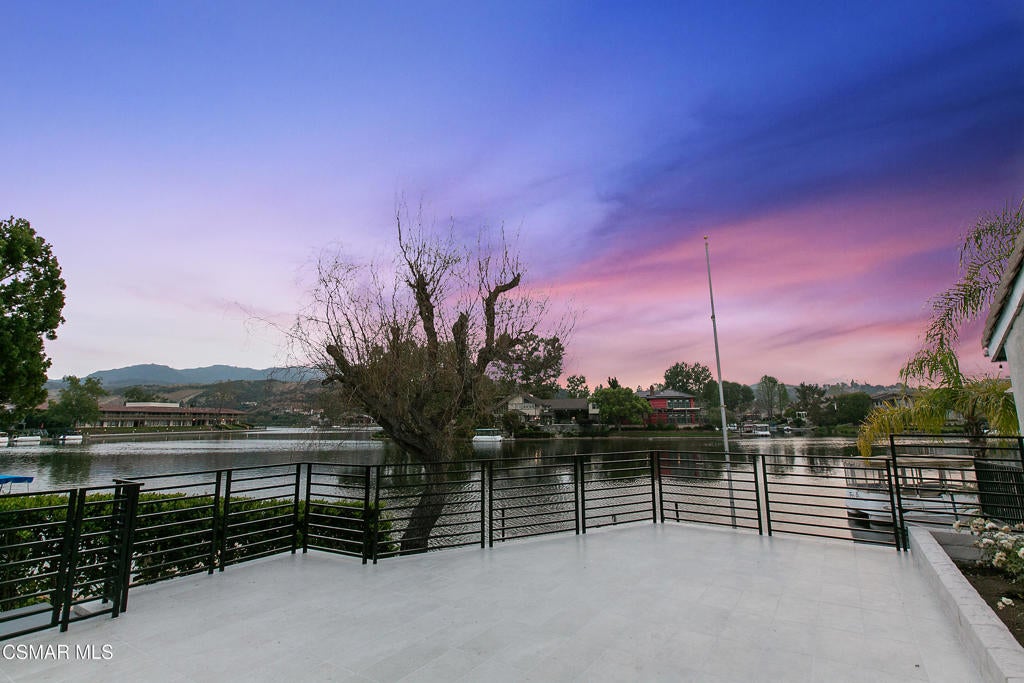 Westlake Village, California, 91361, United States, 3 Bedrooms Bedrooms, ,3 BathroomsBathrooms,Residential,Active,2031761