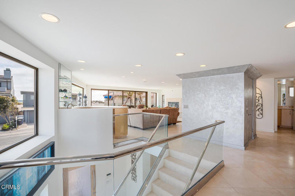 Oxnard, California, 93035, United States, 3 Bedrooms Bedrooms, ,4 BathroomsBathrooms,Residential,Active,1880199