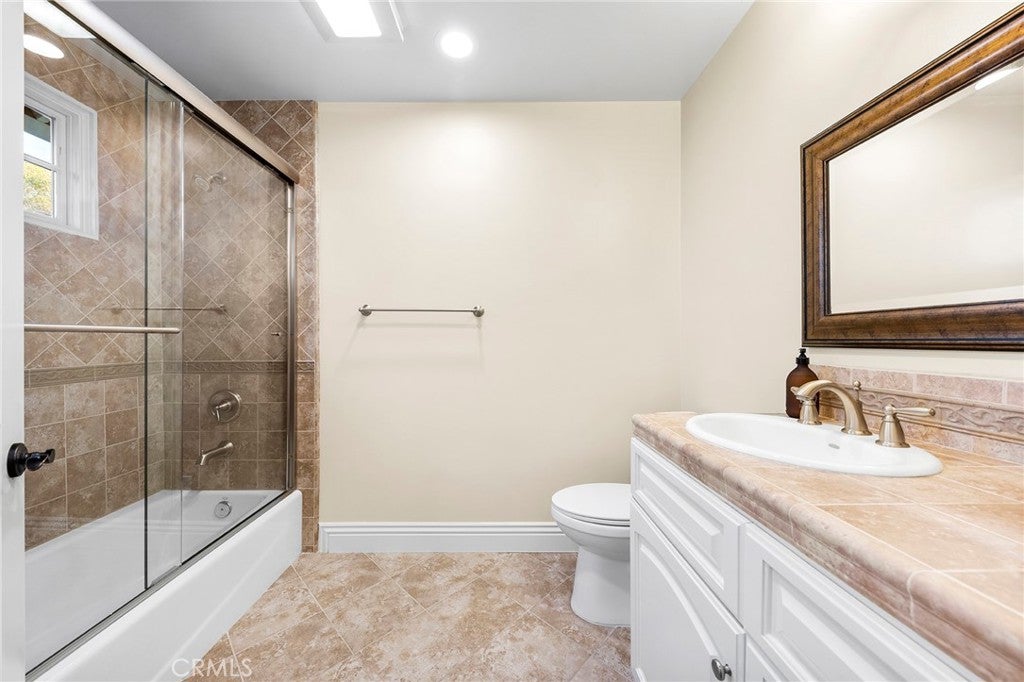 Chino Hills, California, 91709, United States, 4 Bedrooms Bedrooms, ,4 BathroomsBathrooms,Residential,Active,2002326