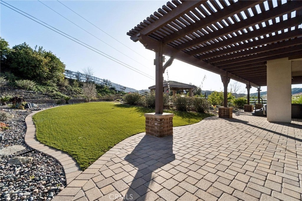 Canyon Country, California, 91387, United States, 3 Bedrooms Bedrooms, ,4 BathroomsBathrooms,Residential,Active,2015235