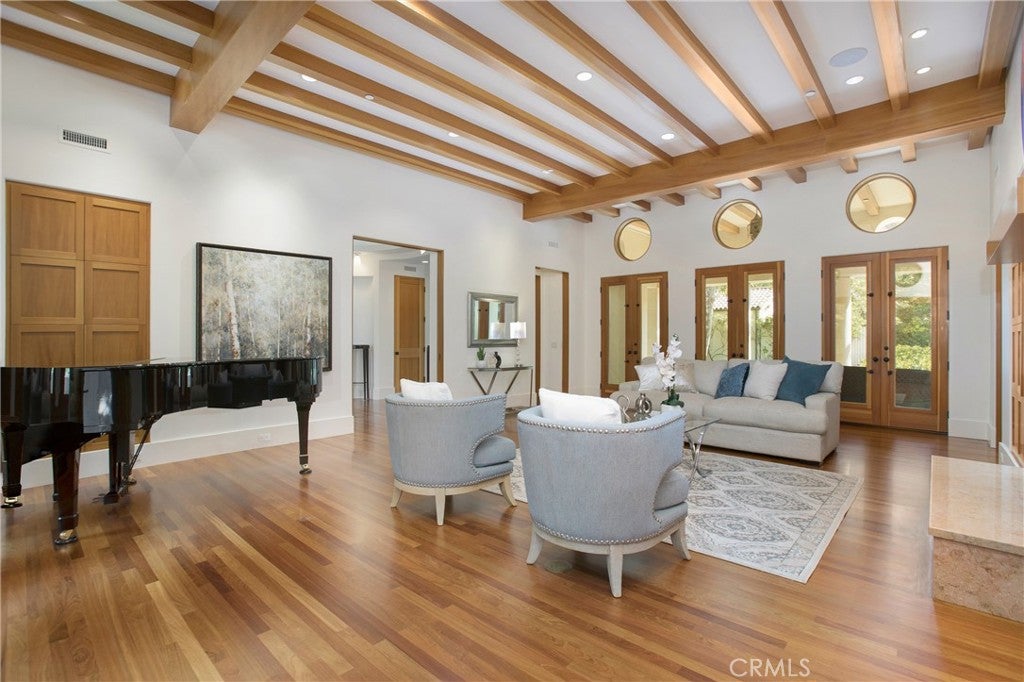 Silverado, California, 92676, United States, 6 Bedrooms Bedrooms, ,9 BathroomsBathrooms,Residential,Active,1926709