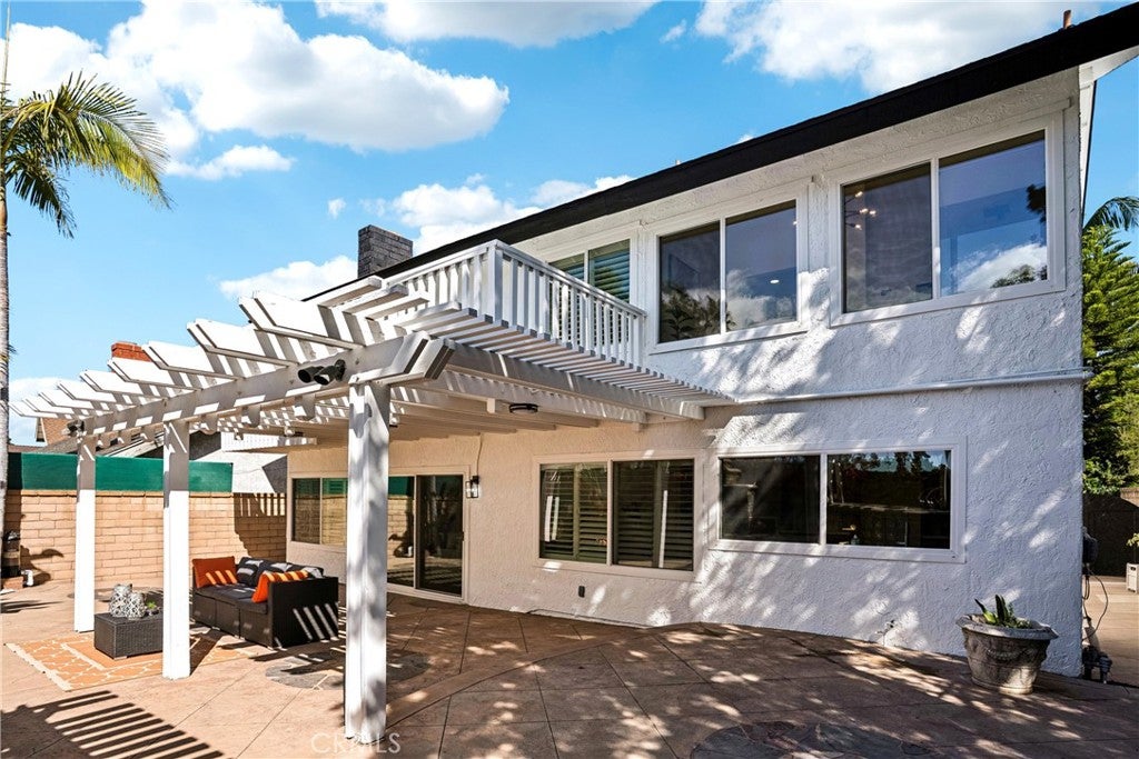 Lake Forest, California, 92630, United States, 5 Bedrooms Bedrooms, ,3 BathroomsBathrooms,Residential,Active,2002616