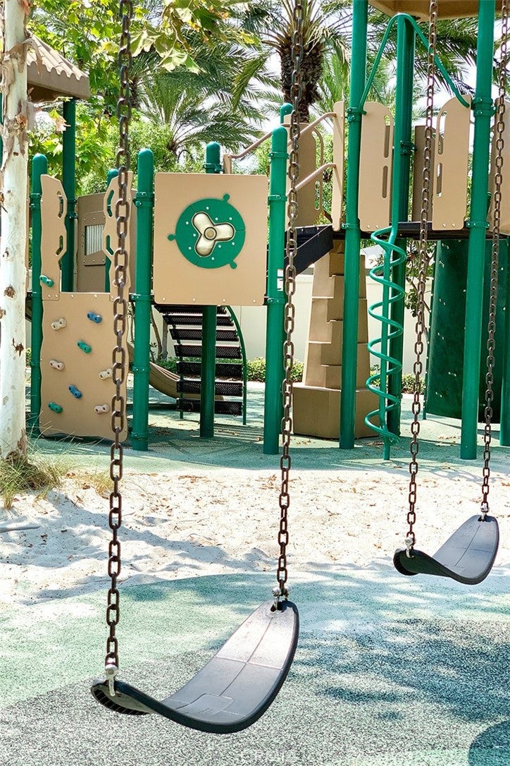 Irvine, California, 92620, United States, 4 Bedrooms Bedrooms, ,4 BathroomsBathrooms,Residential,Active,1986877