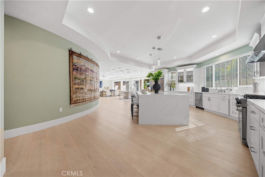 Walnut, California, 91789, United States, 5 Bedrooms Bedrooms, ,7 BathroomsBathrooms,Residential,Active,1903230