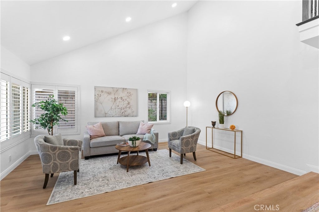 Lake Forest, California, 92630, United States, 5 Bedrooms Bedrooms, ,3 BathroomsBathrooms,Residential,Active,2002616