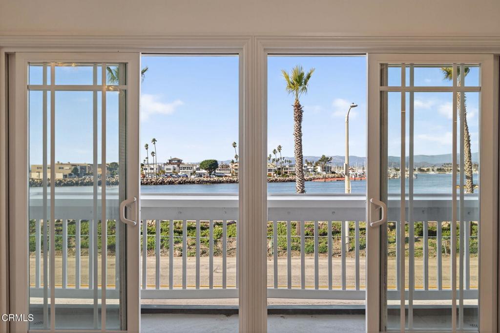 Oxnard, California, 93035, United States, 4 Bedrooms Bedrooms, ,4 BathroomsBathrooms,Residential,Active,1997596