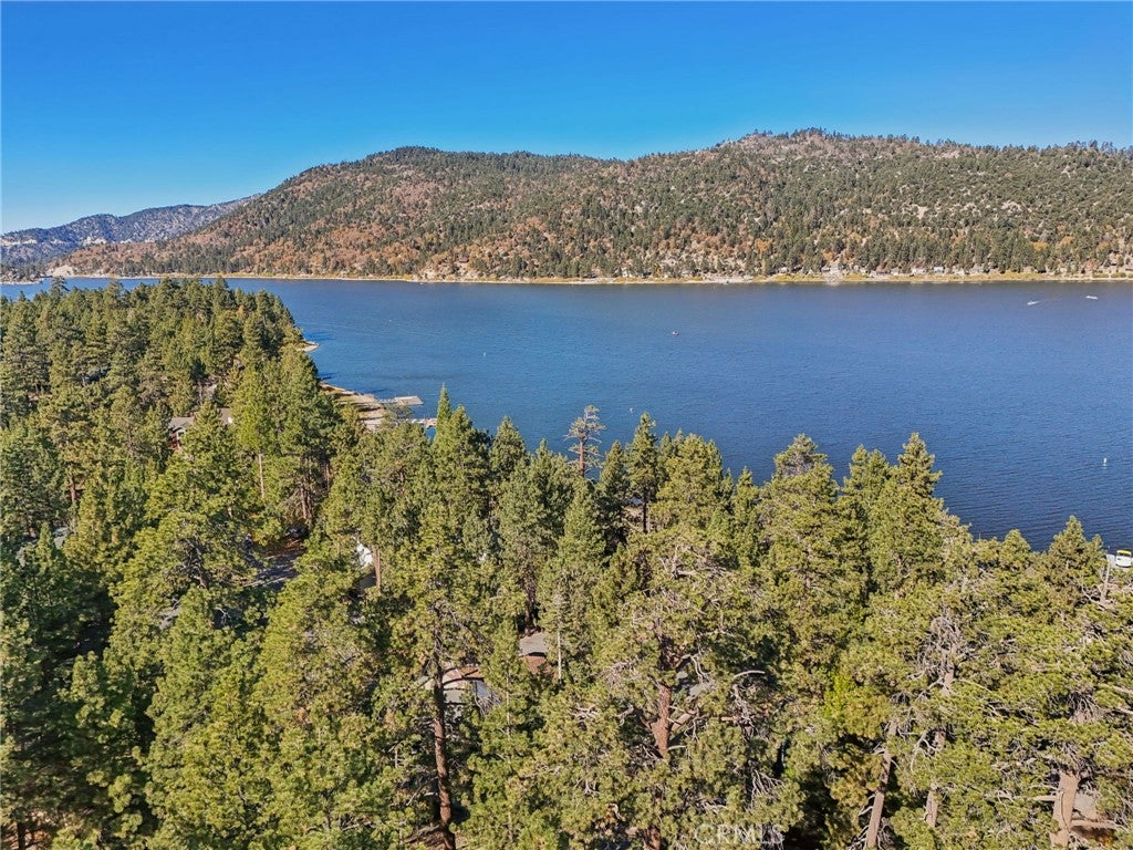 Big Bear Lake, California, 92315, United States, 4 Bedrooms Bedrooms, ,4 BathroomsBathrooms,Residential,Active,1988472