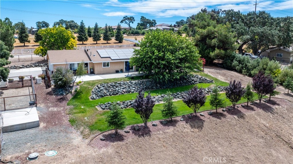 Paso Robles, California, 93446, United States, 7 Bedrooms Bedrooms, ,4 BathroomsBathrooms,Residential,Active,1904141