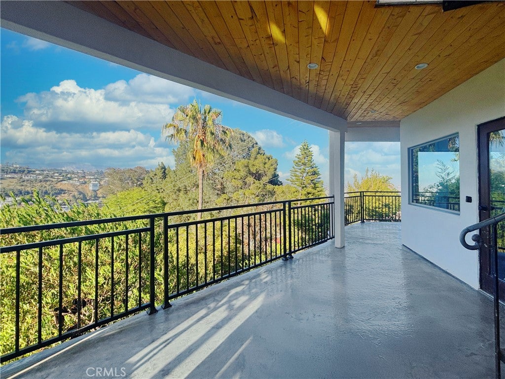 Los Angeles, California, 90046, United States, 3 Bedrooms Bedrooms, ,4 BathroomsBathrooms,Residential,Active,1862862