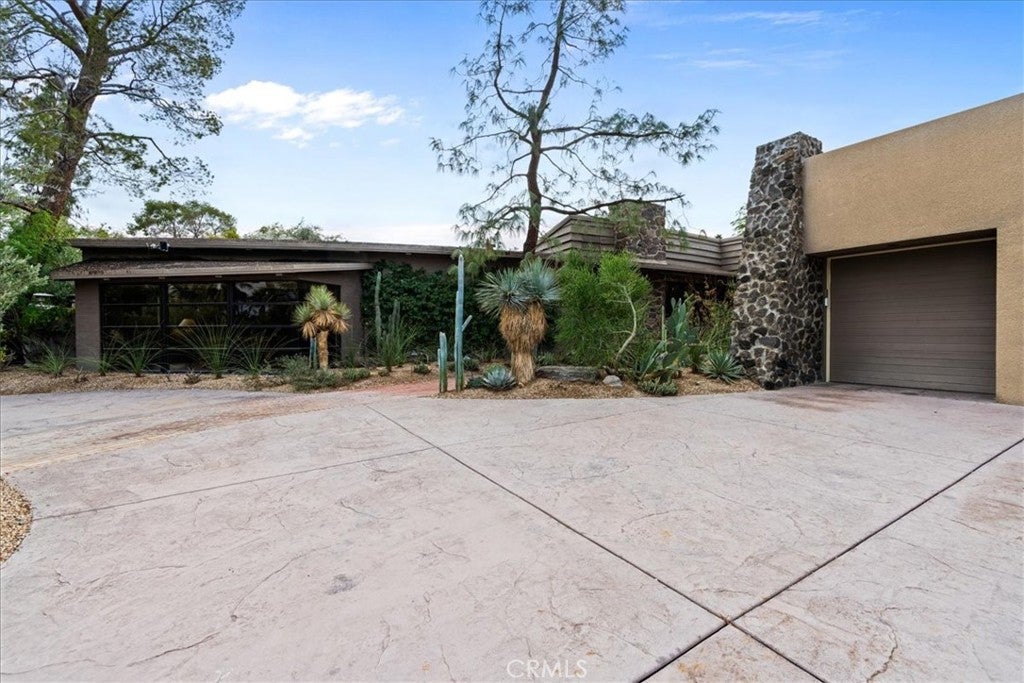 Palm Desert, California, 92260, United States, 3 Bedrooms Bedrooms, ,4 BathroomsBathrooms,Residential,Active,2008008