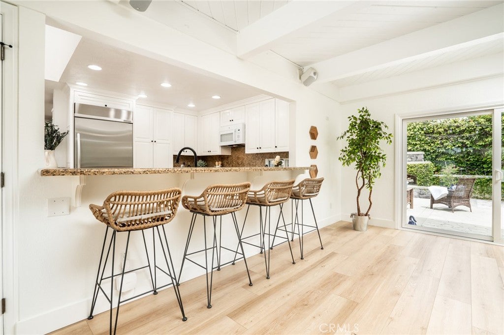 Huntington Beach, California, 92647, United States, 4 Bedrooms Bedrooms, ,3 BathroomsBathrooms,Residential,Active,2037145