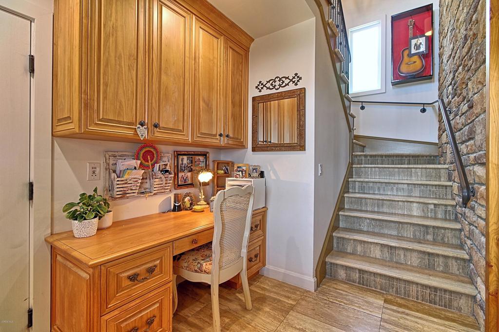 Ventura, California, 93003, United States, 4 Bedrooms Bedrooms, ,4 BathroomsBathrooms,Residential,Active,1944051