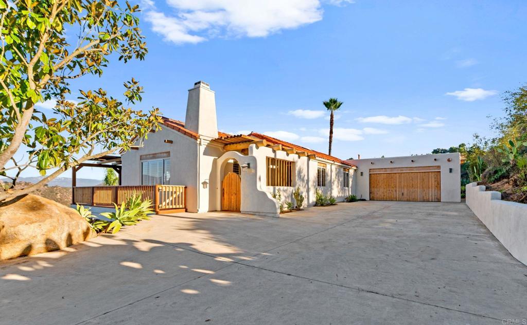 Escondido, California, 92026, United States, 3 Bedrooms Bedrooms, ,2 BathroomsBathrooms,Residential,Active,1972147