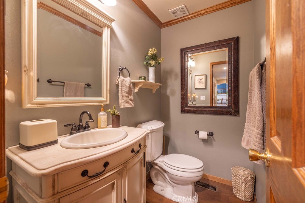 Big Bear Lake, California, 92315, United States, ,4 BathroomsBathrooms,Residential,Active,1825090