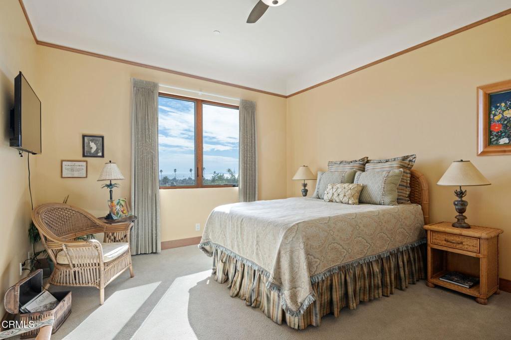 Ventura, California, 93001, United States, 3 Bedrooms Bedrooms, ,4 BathroomsBathrooms,Residential,Active,1748186