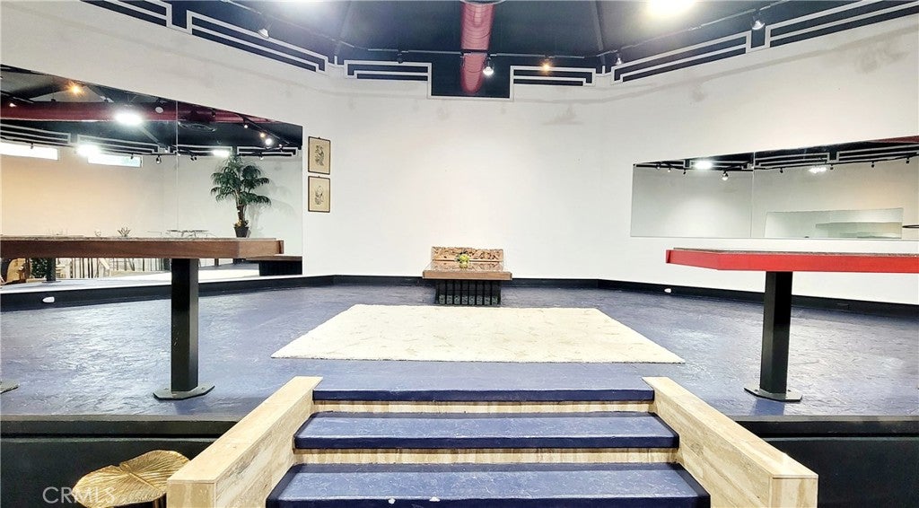 Diamond Bar, California, 91765, United States, 5 Bedrooms Bedrooms, ,6 BathroomsBathrooms,Residential,Active,1985882