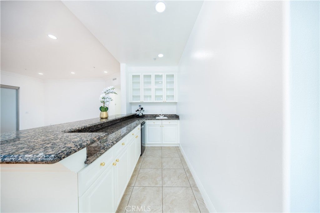 Arcadia, California, 91006, United States, 5 Bedrooms Bedrooms, ,5 BathroomsBathrooms,Residential,Active,1922322