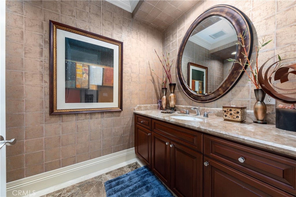 Diamond Bar, California, 91765, United States, 7 Bedrooms Bedrooms, ,10 BathroomsBathrooms,Residential,Active,1899926