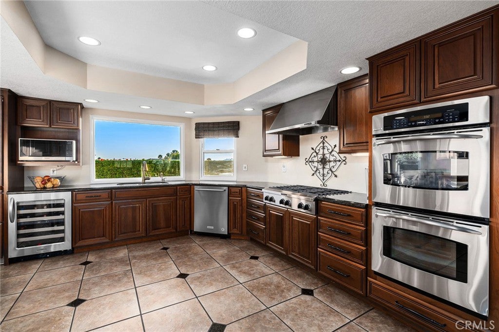 La Verne, California, 91750, United States, 3 Bedrooms Bedrooms, ,3 BathroomsBathrooms,Residential,Active,1963390